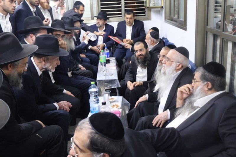 באדיבות המצלם