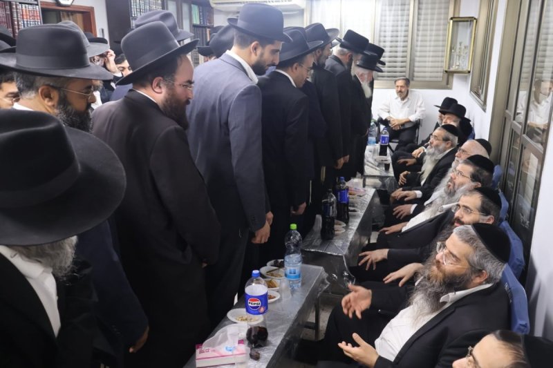 באדיבות המצלם