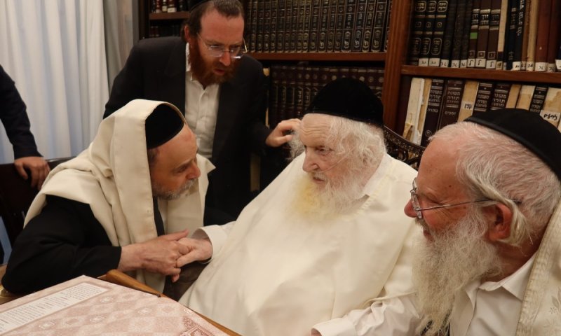 פוסק הדור נגד הכינוי 'בעלי תשובה': "זו חוצפה ועזות, הם משלנו לגמרי"
