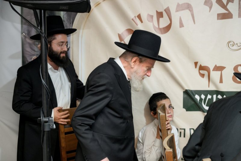 מנדי רוט
