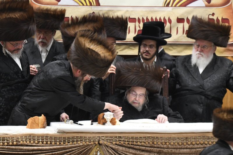 אנשיל בעק