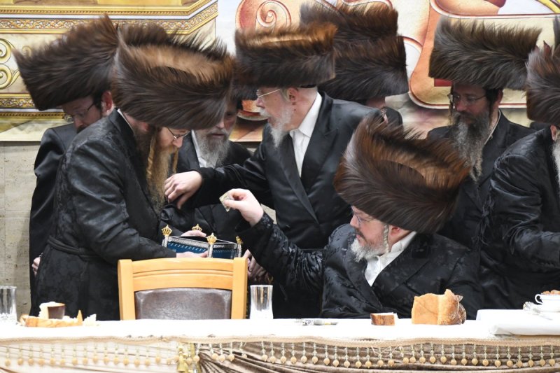 אנשיל בעק