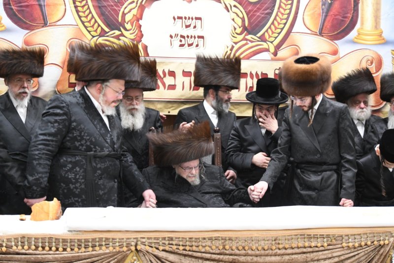 אנשיל בעק