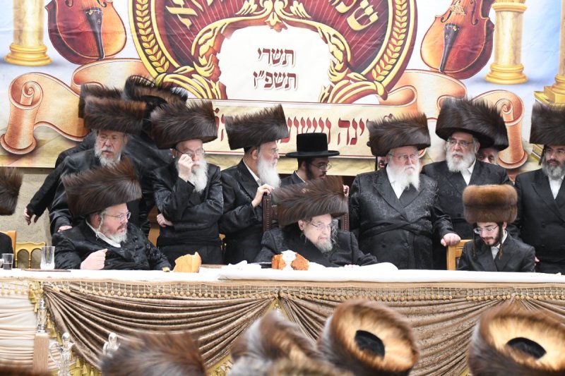 אנשיל בעק