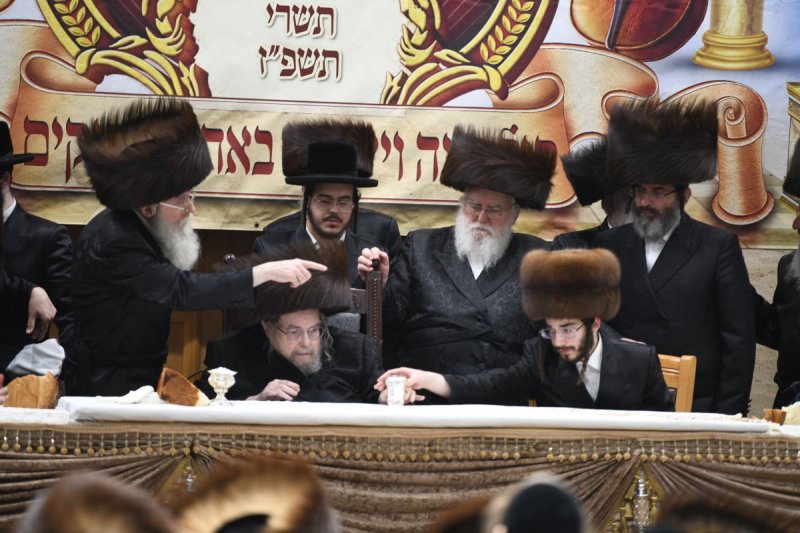 אנשיל בעק