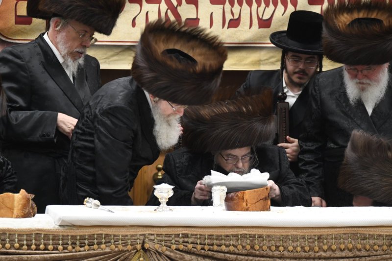 אנשיל בעק