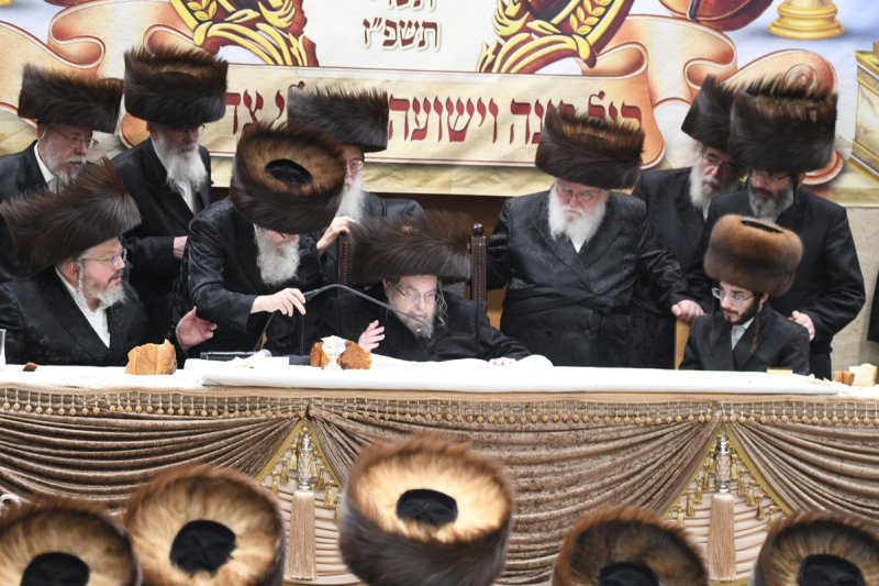 אנשיל בעק