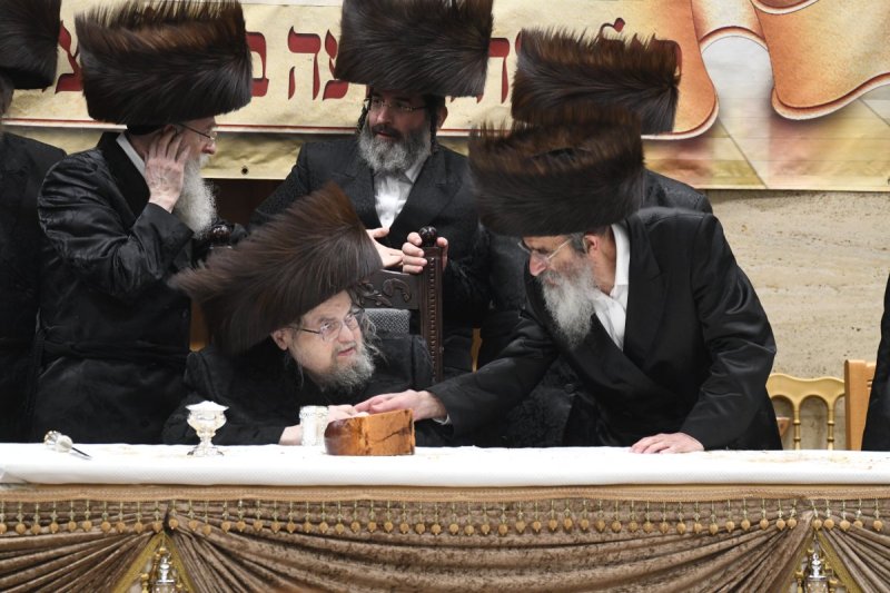 אנשיל בעק