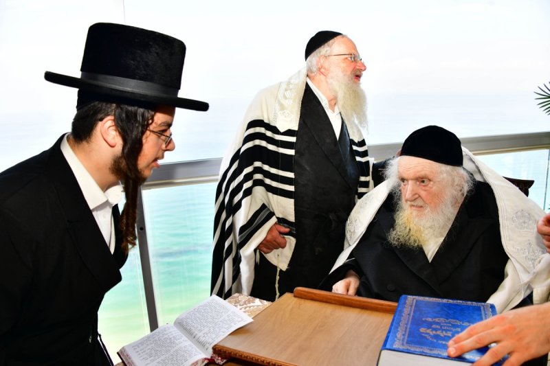 שוקי לרר