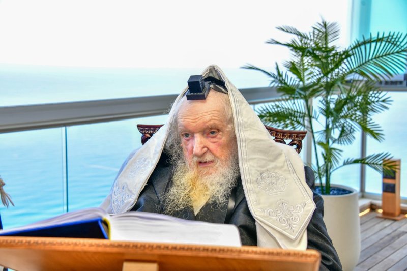 שוקי לרר