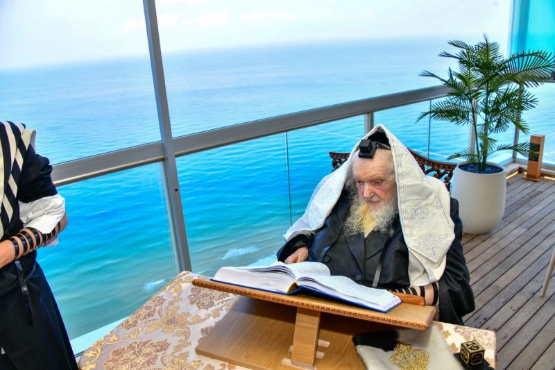 שוקי לרר