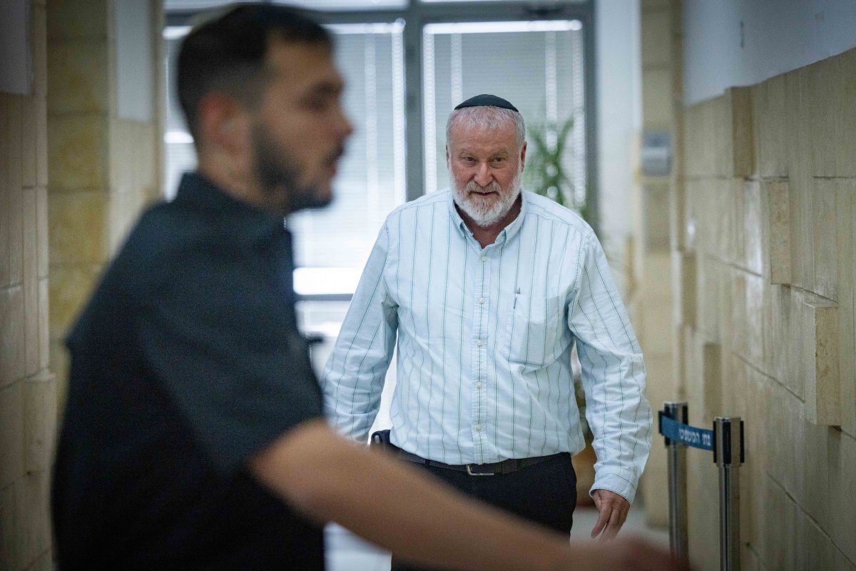 יונתן סינדל, פלאש 90