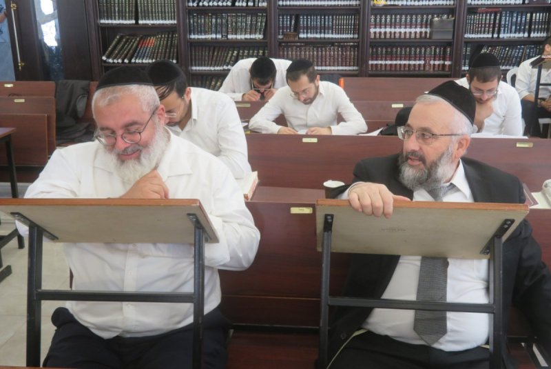 באדיבות המצלם