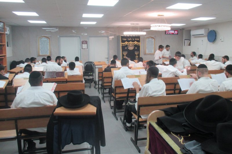 באדיבות המצלם