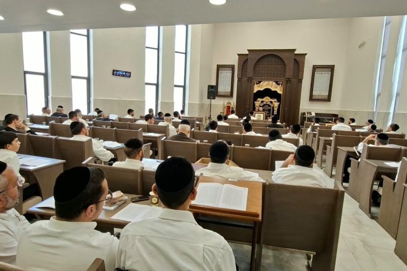 באדיבות המצלם