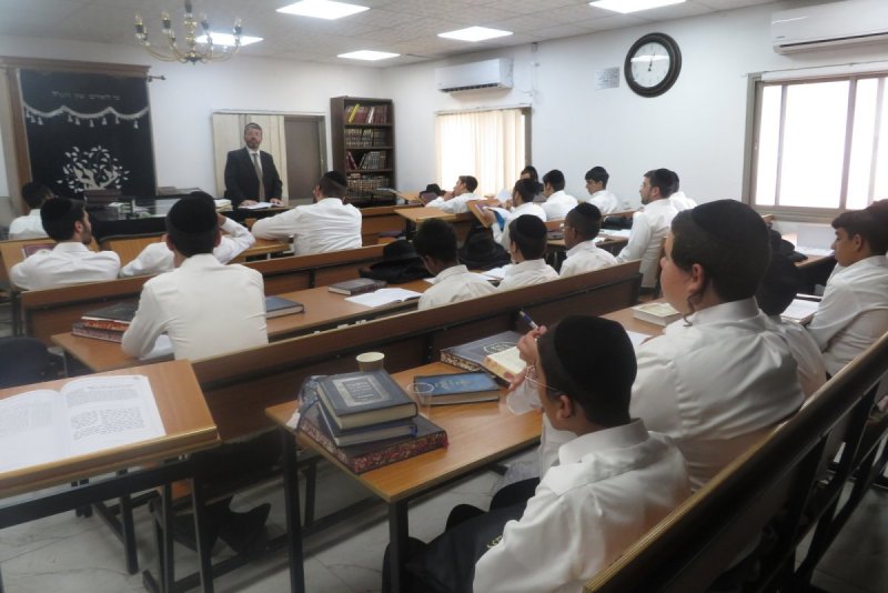 באדיבות המצלם