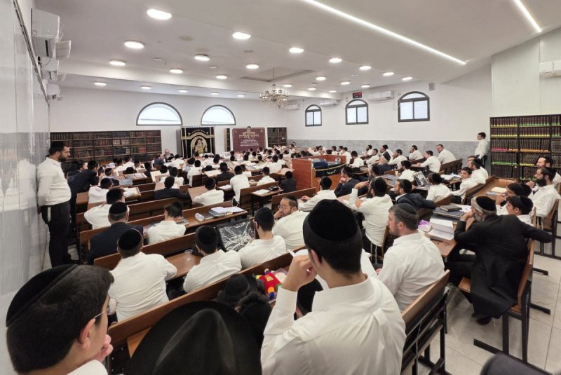 באדיבות המצלם