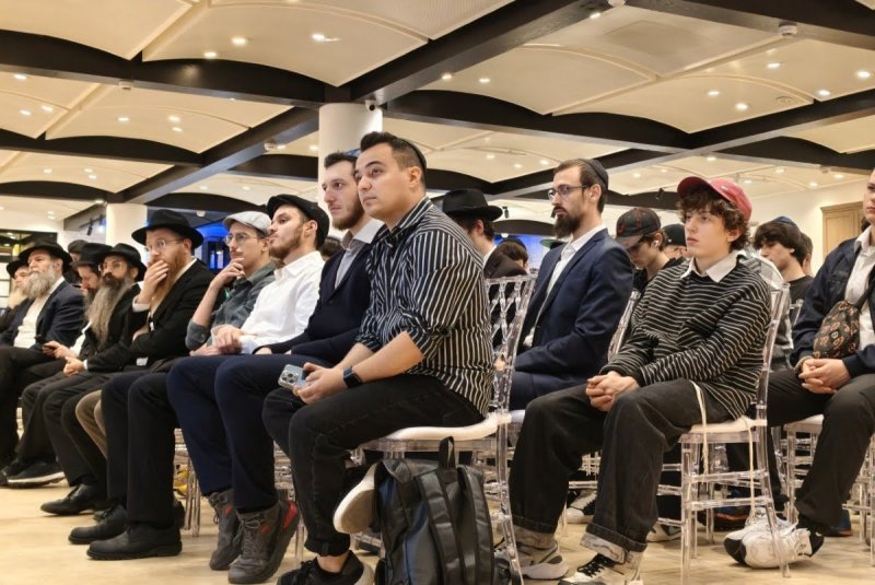 לוי נזארוב