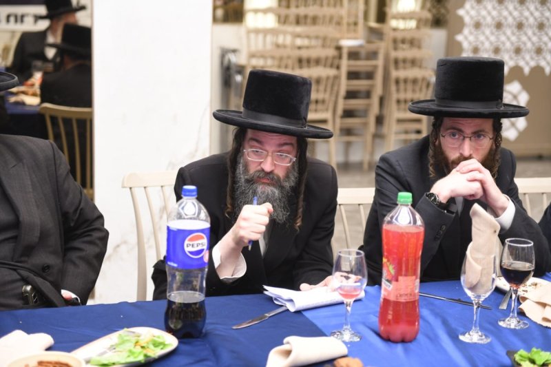 אנשיל בעק