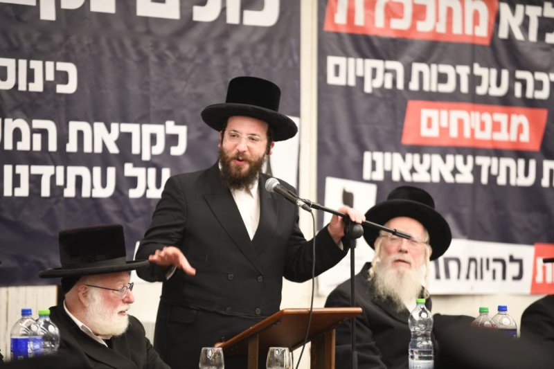 אנשיל בעק