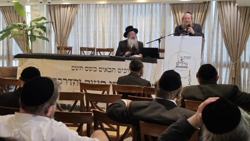 באדיבות המצלם