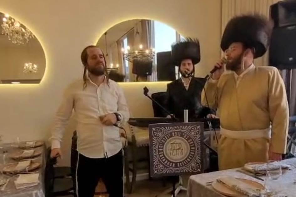 באדיבות המצלם