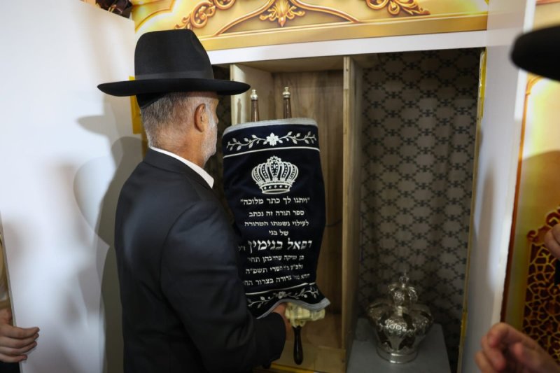 מאיר זלזניק, עזרא טרבלסי, ים לביא