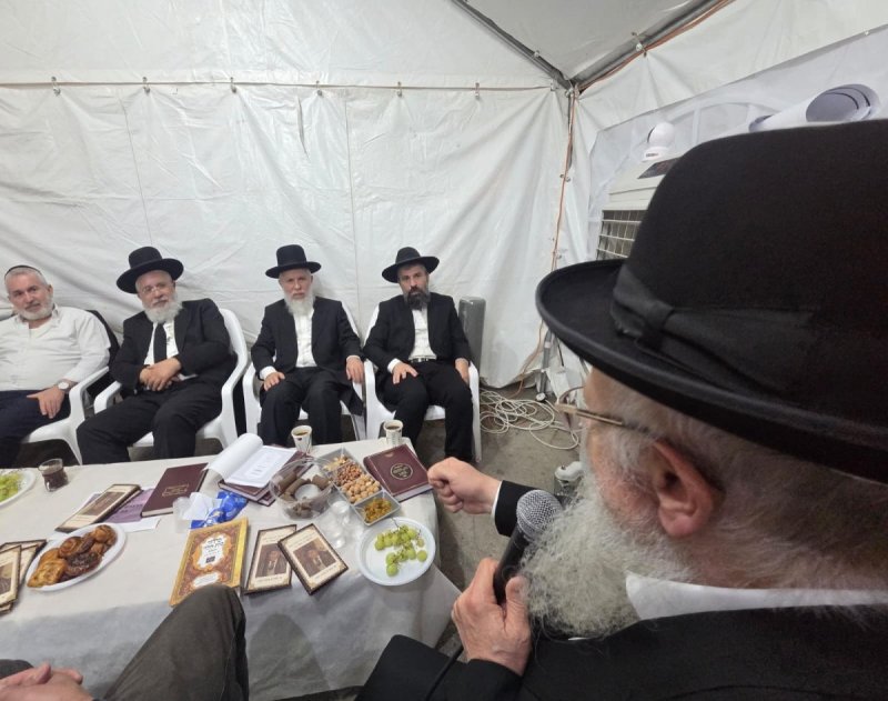 באדיבות המצלם