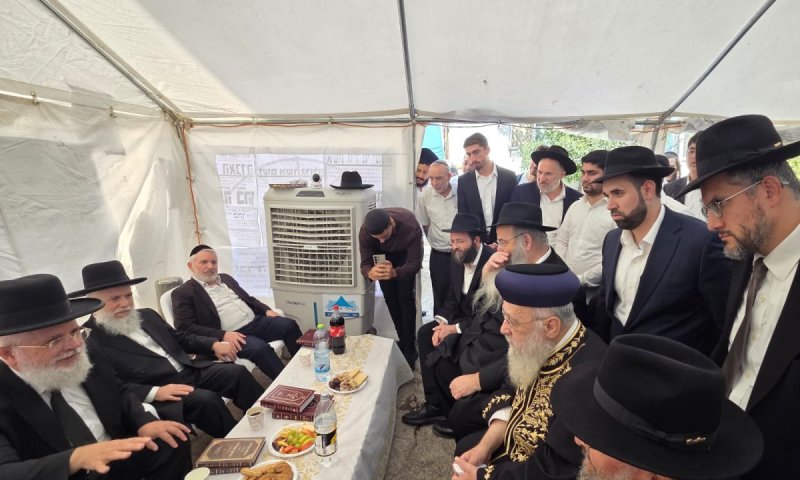 גדולי ישראל ונציגי הציבור עלו לנחם: גלריית סיכום מהשבעה של האחים הרבנים לבית כהן