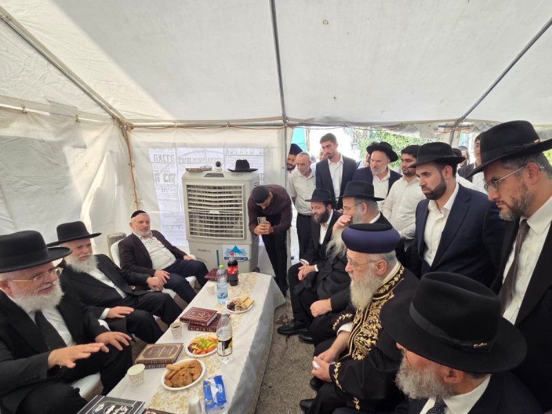 באדיבות המצלם