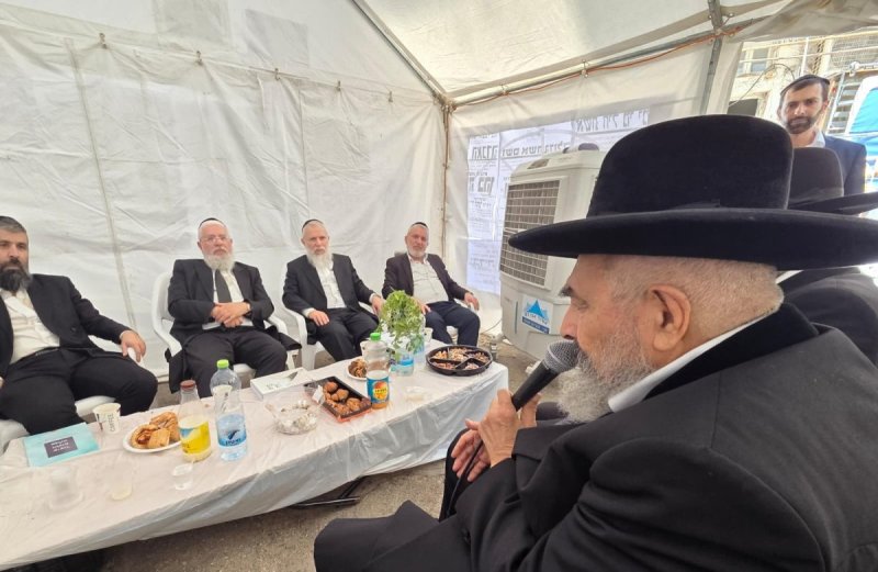 באדיבות המצלם