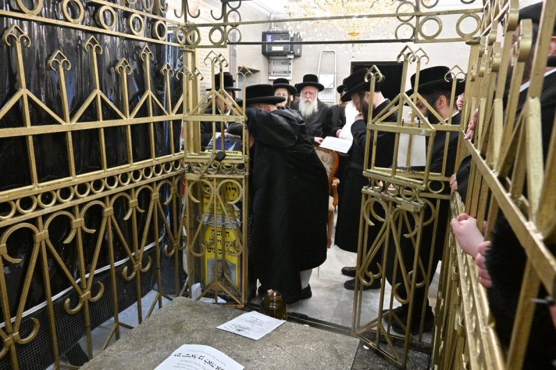 באדיבות המצלם