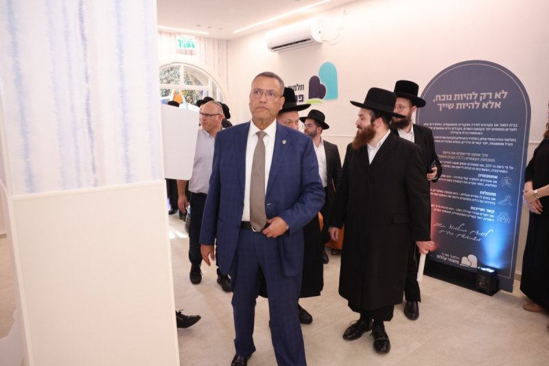 ח. לאופר וי. מזרחי