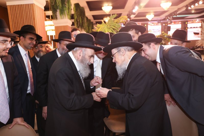 דוד ארזני 