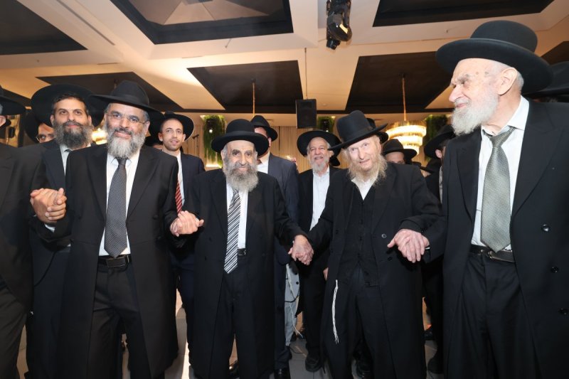 דוד ארזני 