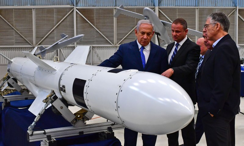 רעידת אדמה כלכלית: טראמפ מטיל מכסים בשיעור של 17% על סחורות מישראל
